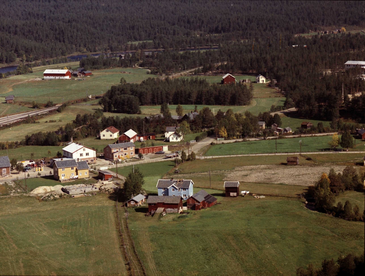 Widerøes Flyveselskap A/S, Gårdsbruk.