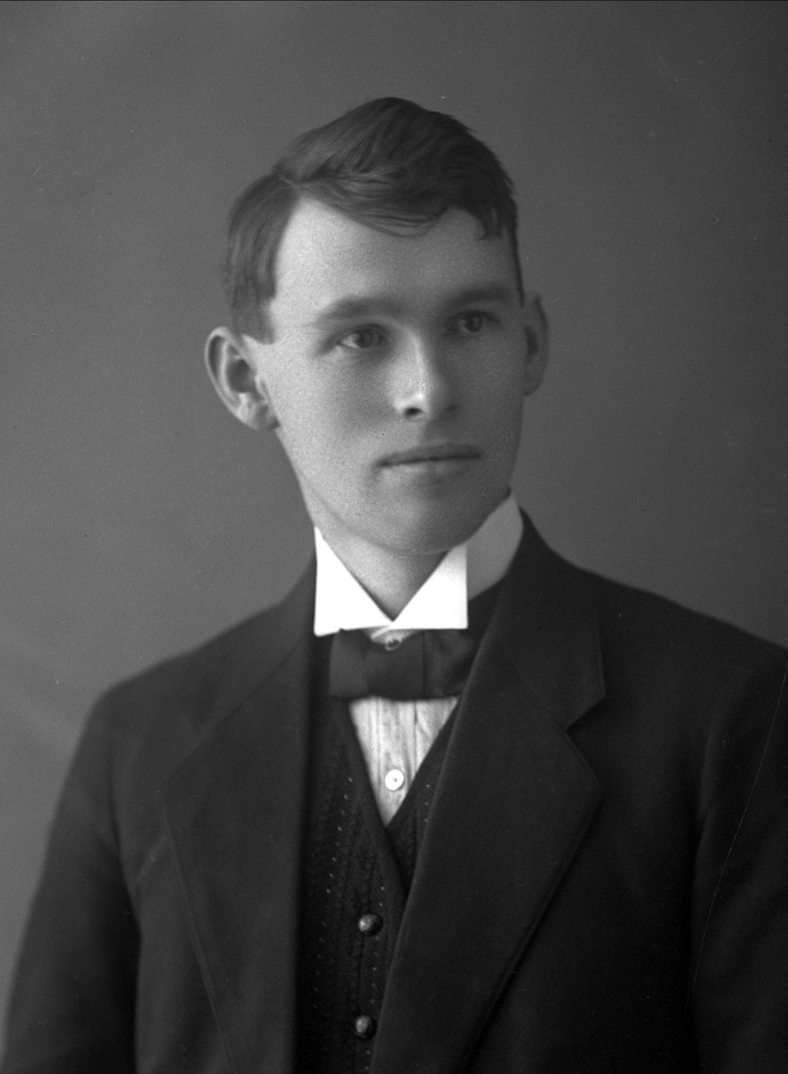 Gustav Borgen, NFB.35859