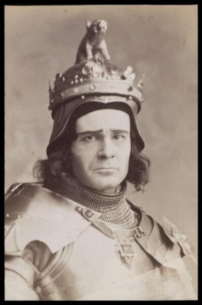 London Stereoscopic and Photographic Company, Guy Little Theatrical Photograph