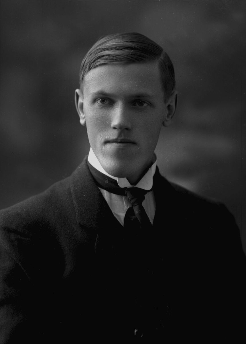 Gustav Borgen, NFB.09287