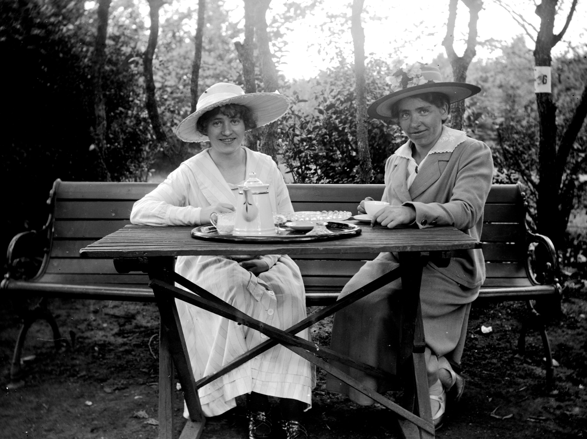 Evald Eriksson, Eva och Märta.