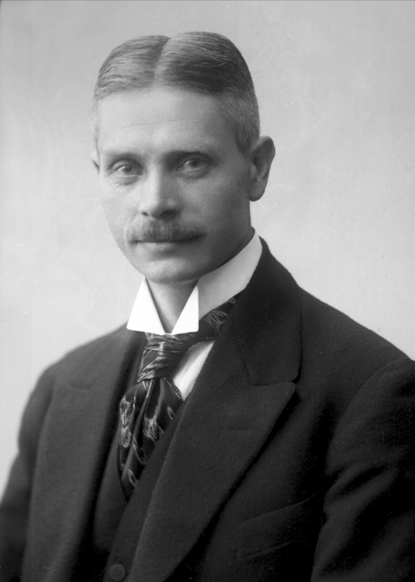 Gustav Borgen, NFB.29398