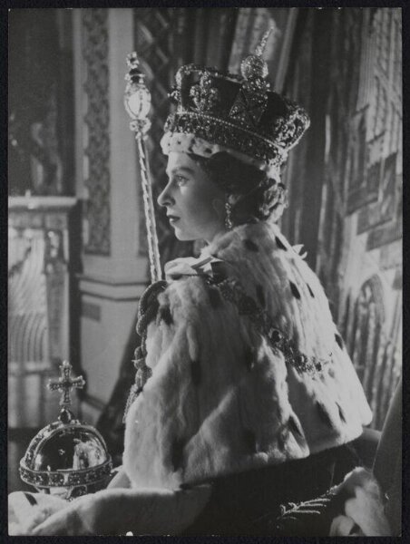 Beaton, Cecil (Sir), Photograph