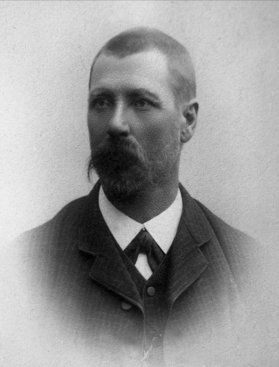 Gustav Borgen, NFB.33892