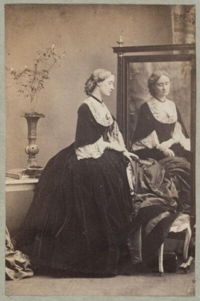 Unknown, Carte-de-visite photographs (480). Four photographs  are dry-mounted to each sheet (120).