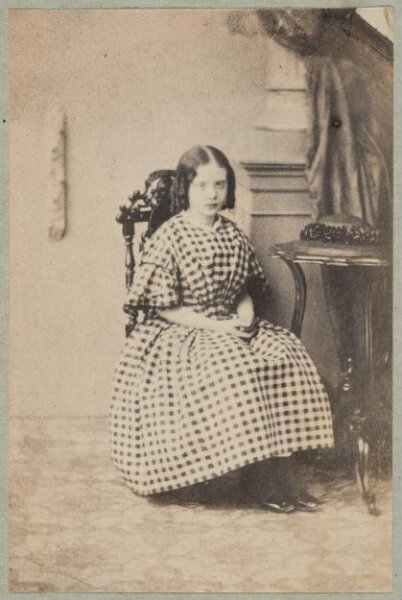 Unknown, Carte-de-visite photographs (480). Four photographs  are dry-mounted to each sheet (120).