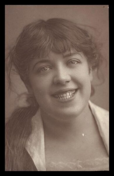 W. & D. Downey, Guy Little Theatrical Photograph