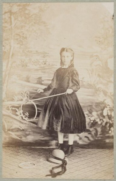 Unknown, Carte-de-visite photographs (480). Four photographs  are dry-mounted to each sheet (120).