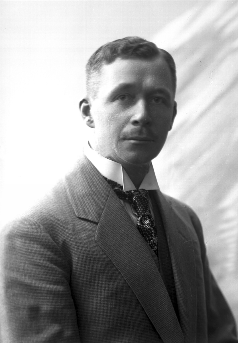 Gustav Borgen, NFB.27322
