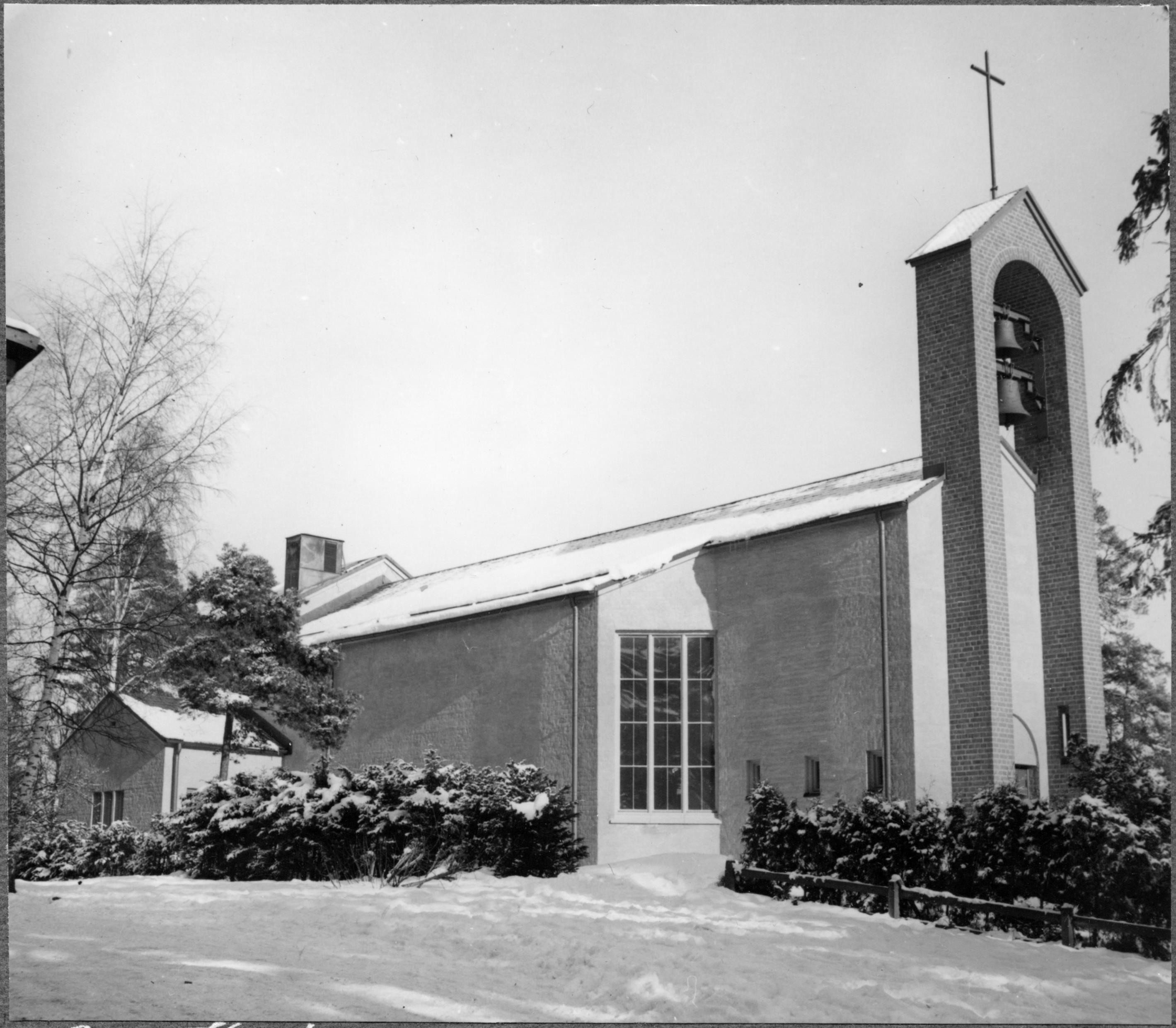 Nils Lagergren, Hässelby villastads kyrka