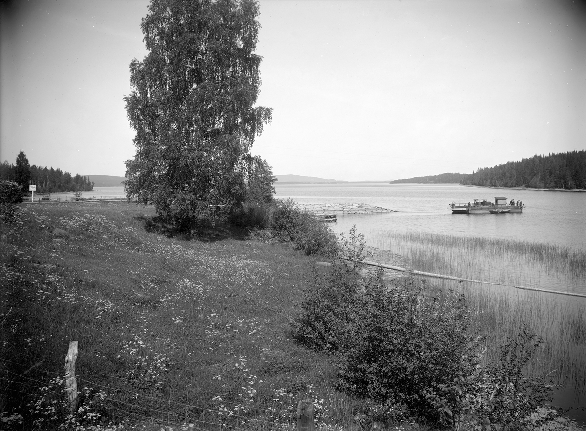 Samuel Lindskog, The Ferry Point on Lake Torrvarpen on the wall between Grythyttan and Loka Brunn. Order No: GN-1233. Örebro läns Bildgalleri nr: 86A.