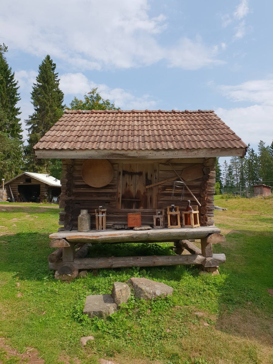 Jennie Tiderman-Österberg, Härbre, Brindbergs fäbodar, Älvdalen, 2018.