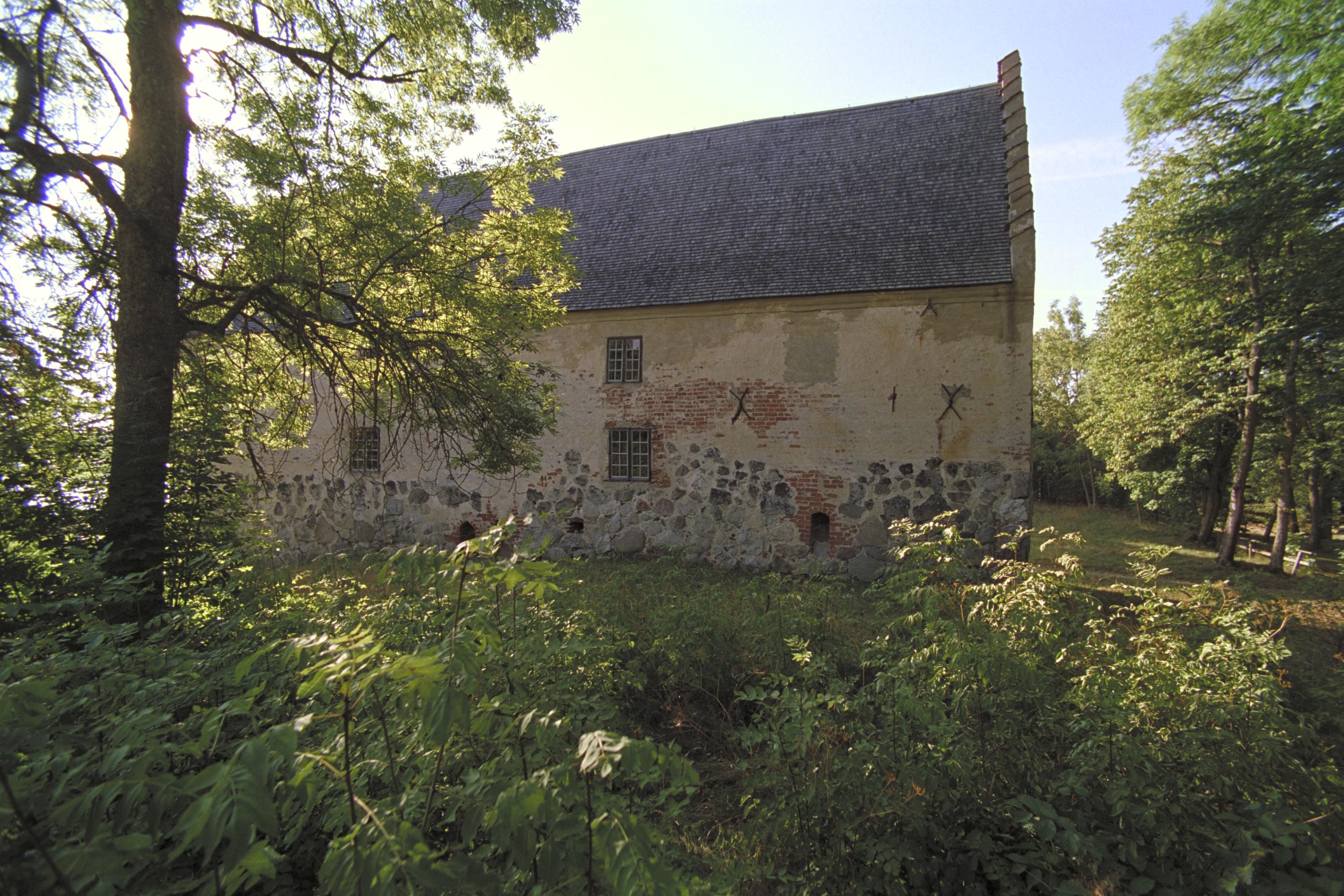 Bengt A Lundberg, Utö hus