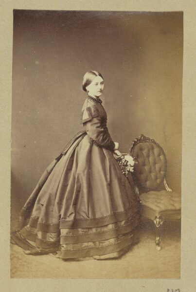 Unknown, [Portrait of woman wearing high-collared dress]