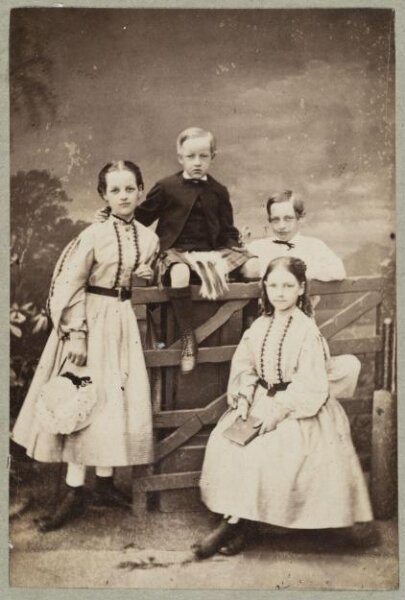Unknown, Carte-de-visite photographs (32). Four photographs  are dry mounted on each sheet.