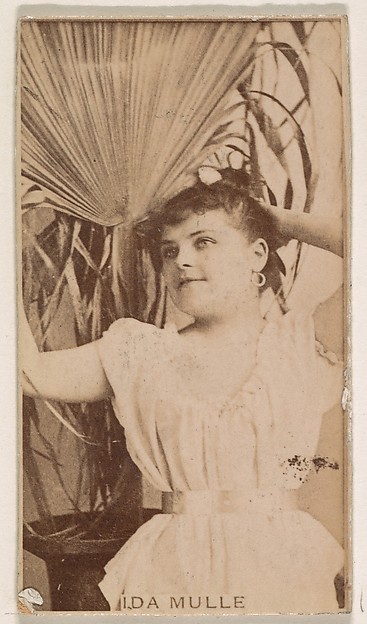 Kinney Brothers Tobacco Company, Ida Mulle, from the Actresses series (N245) issued by Kinney Brothers to promote Sweet Caporal Cigarettes