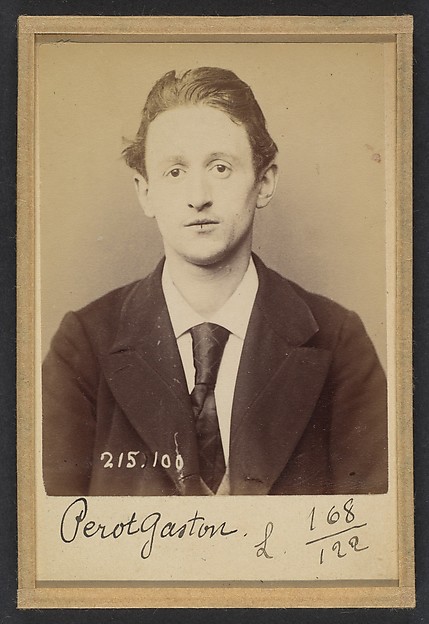 Alphonse Bertillon, Perot. Gaston, Auguste. 22 ans, né à Paris XVllle. Journalier. Anarchiste. 4/3/94.