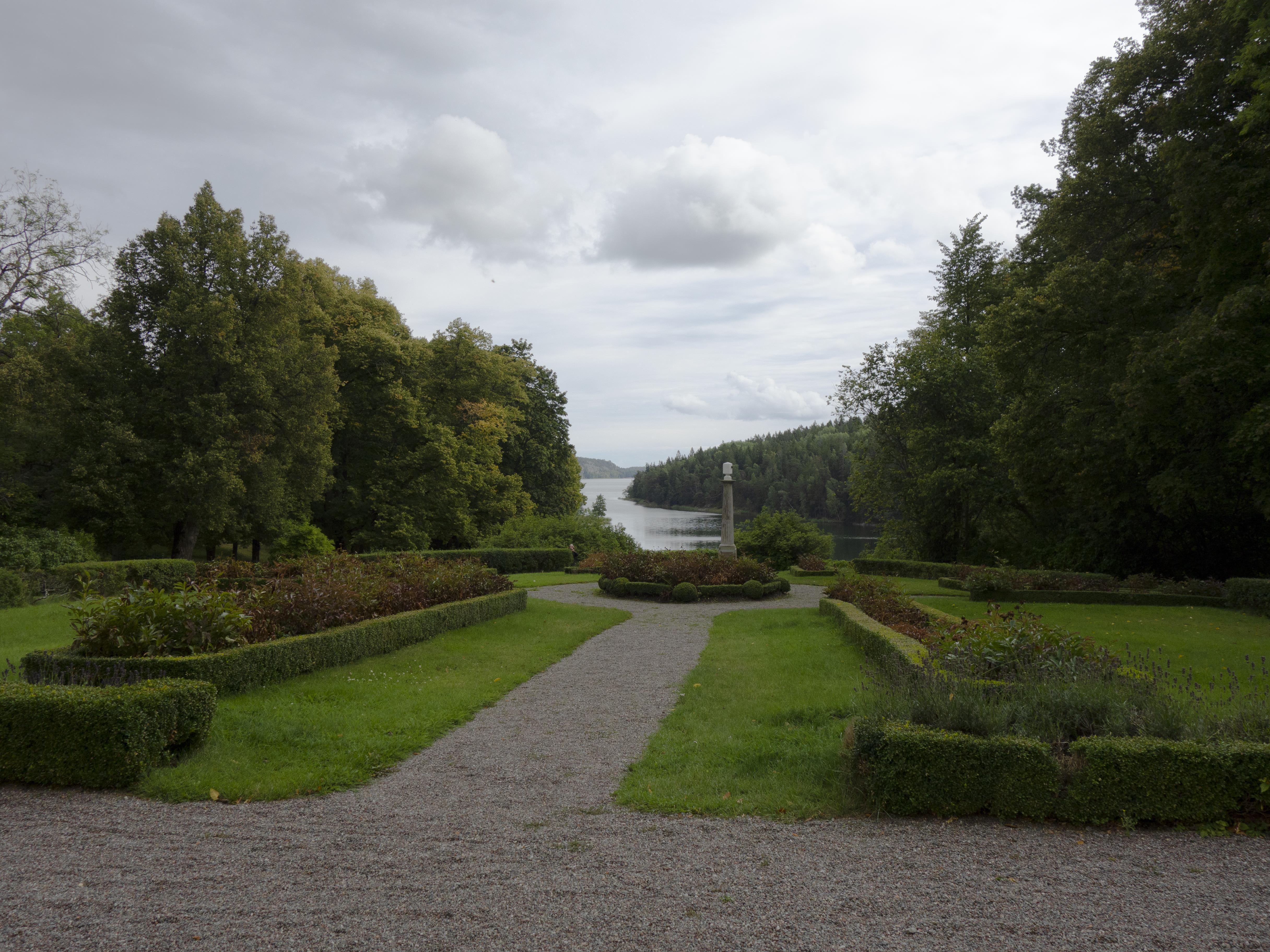 Leif Gren, Tyresö slottspark