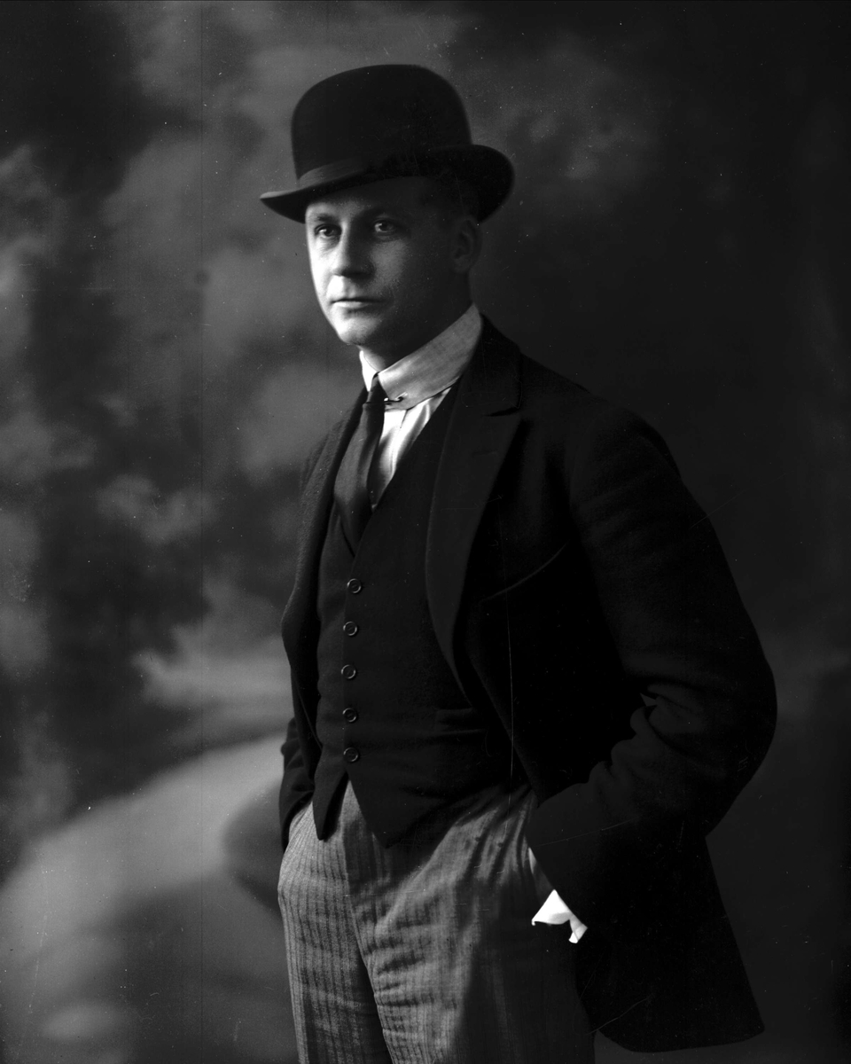 Gustav Borgen, NFB.05663