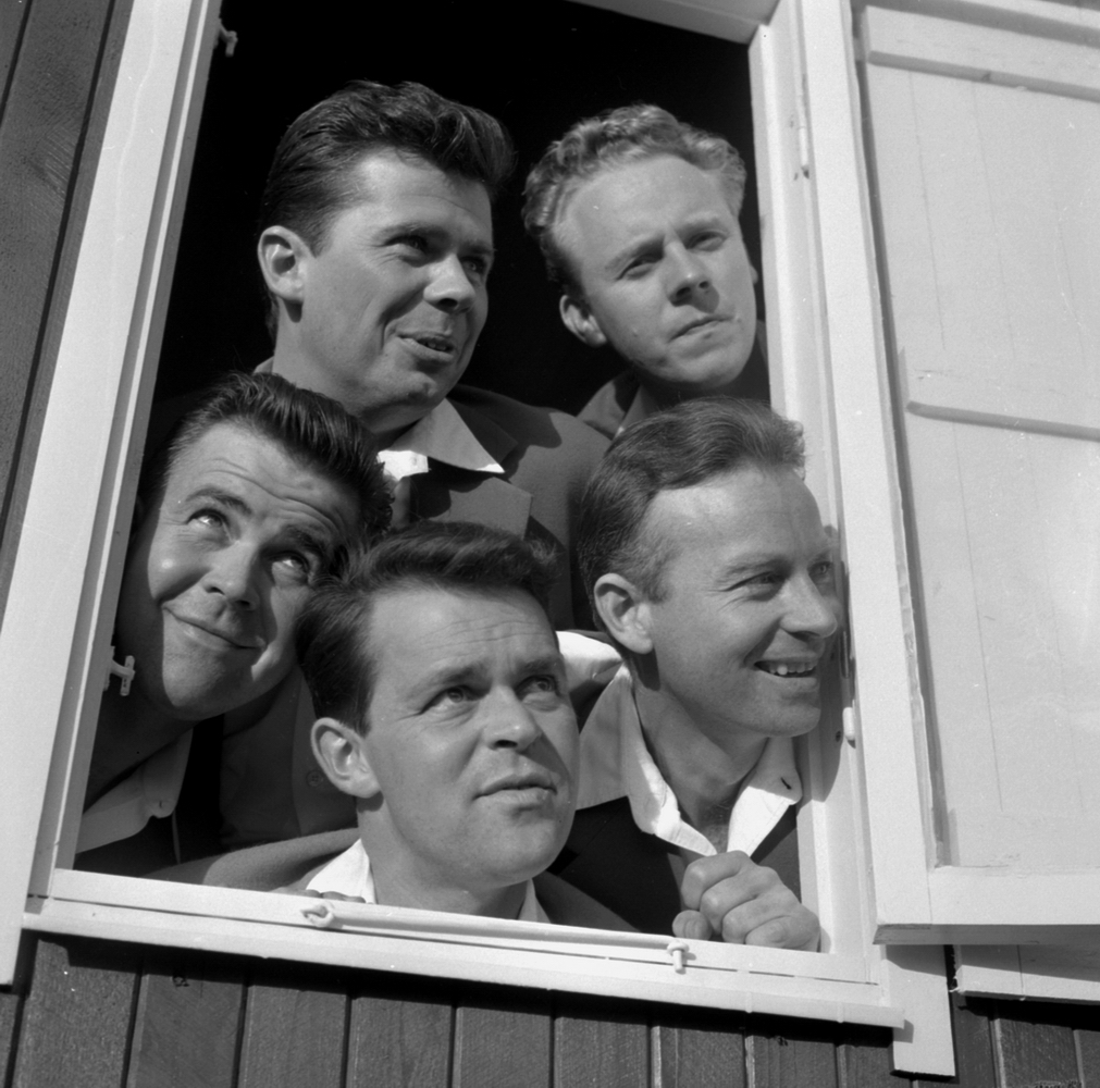 Örebro Kuriren, Expoveckan. Mannekänguppvisning. Svend Asmundsen 1 juni 1955.