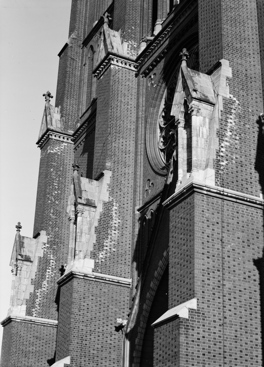 Paul Sandberg, Skador i murverk, Uppsala domkyrka 1938