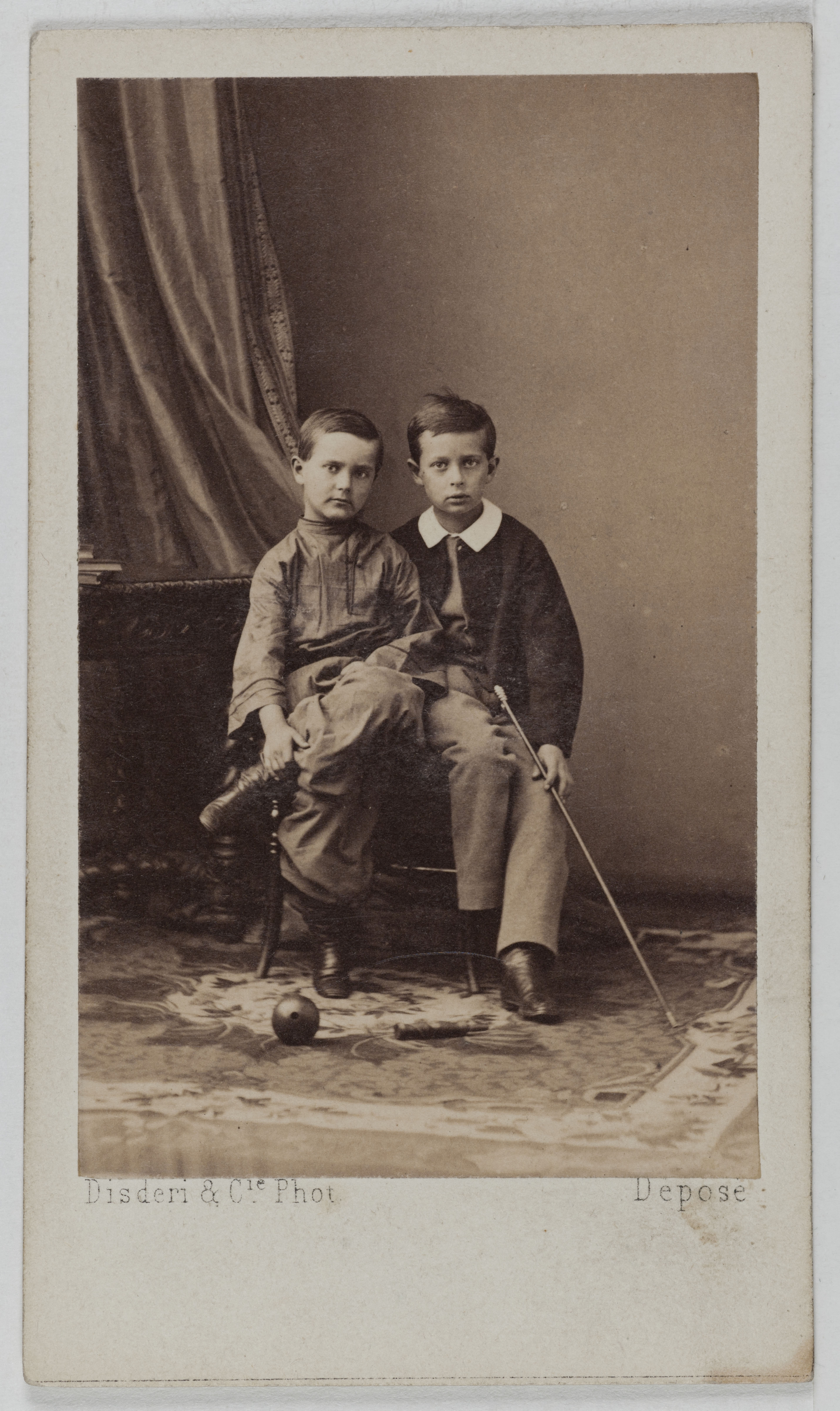 Disderi & Cie, Portrait de Nicolas et Serge, ducs de Leuchtenberg, (petits fils de l'Empereur Nicolas Ier)