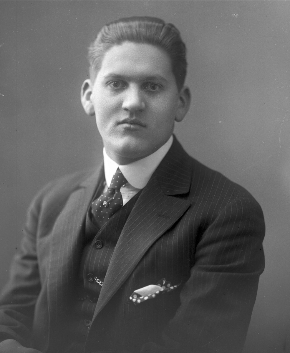 Gustav Borgen, NFB.19383