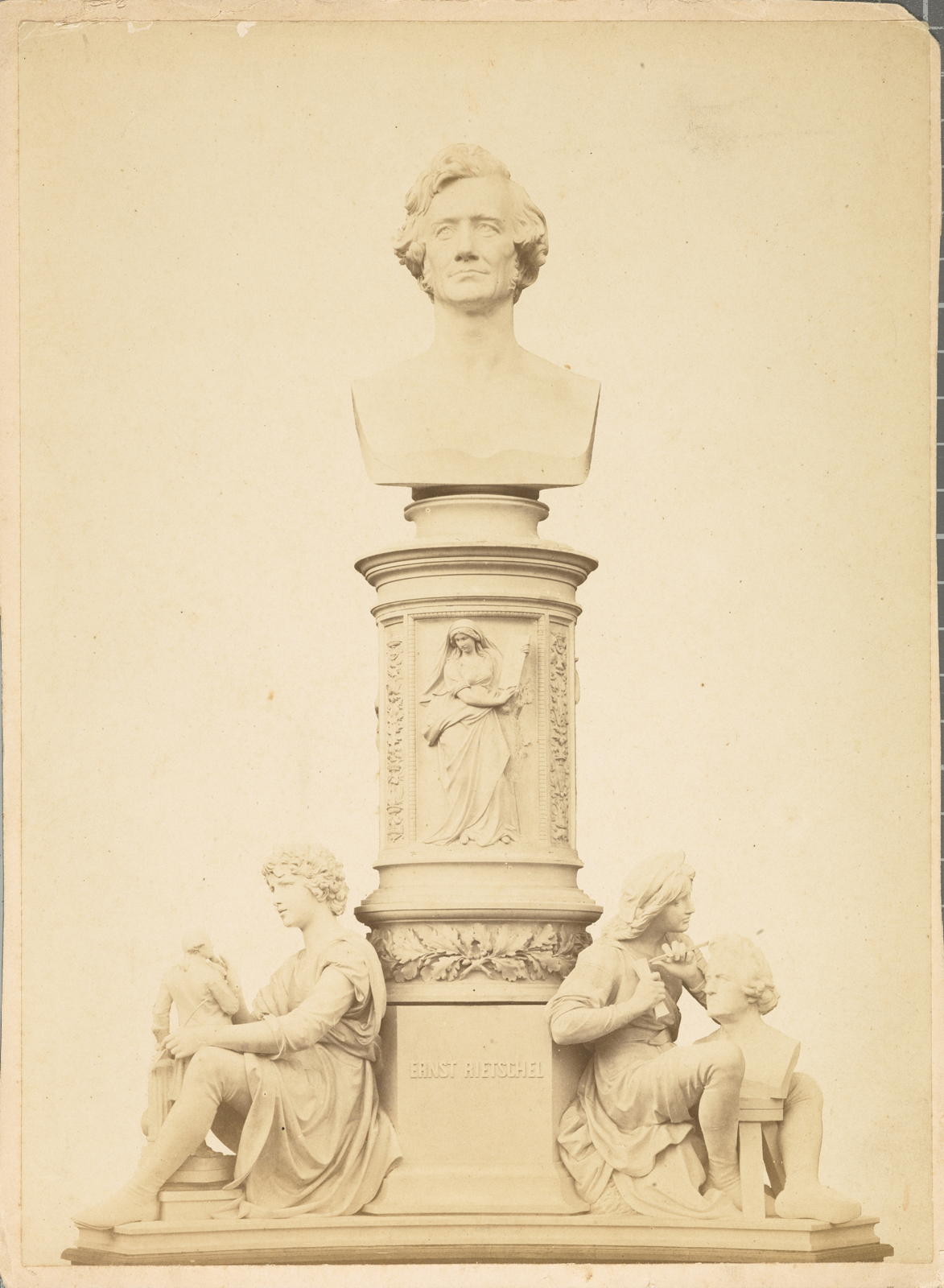 Desconegut, [Monument to Ernst Rietsche]
