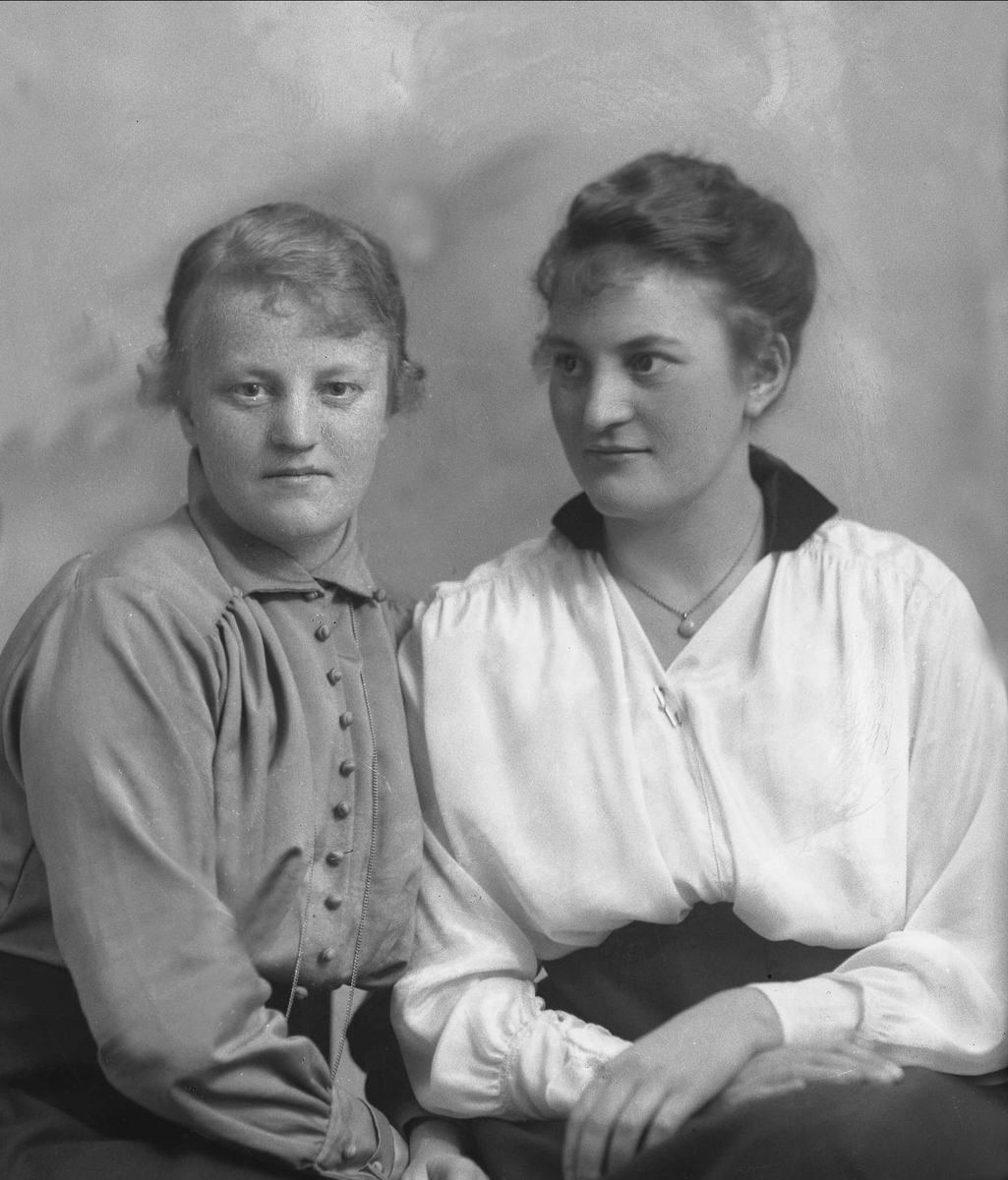 Gustav Borgen, NFB.45843