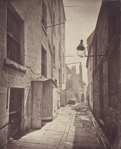 Thomas Annan, Close, No. 157 Bridgegate.