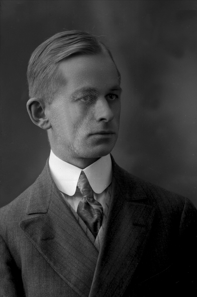 Gustav Borgen, NFB.20518