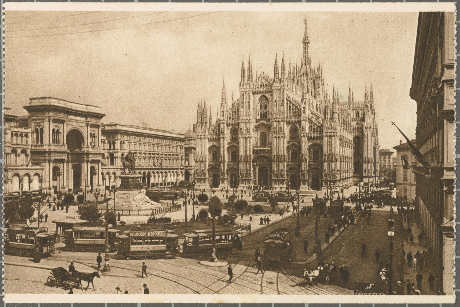 Desconegut, MILANO. - 1. Piazza del Duomo.
