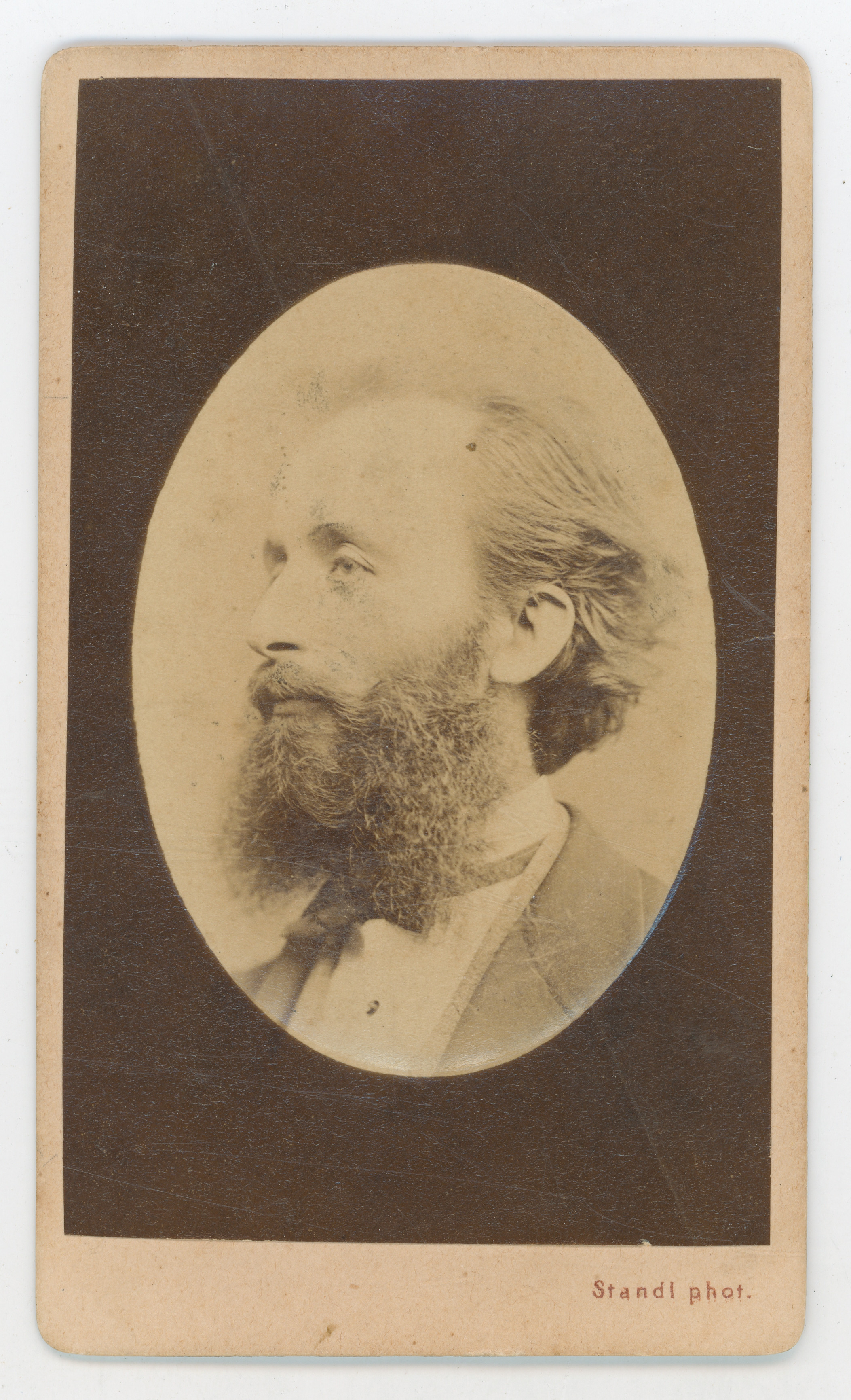 Ivan (27. 10. 1832.––30. 8. 1897.) Standl, Profil muškarca s bradom