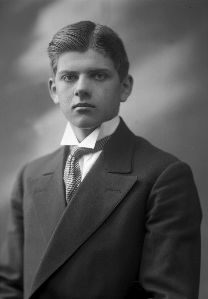 Gustav Borgen, NFB.37620