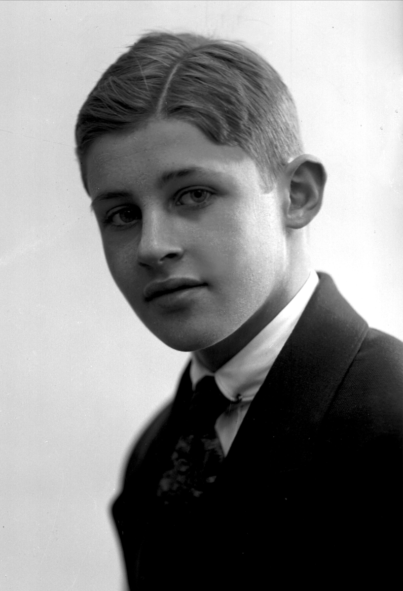 Gustav Borgen, NFB.03978