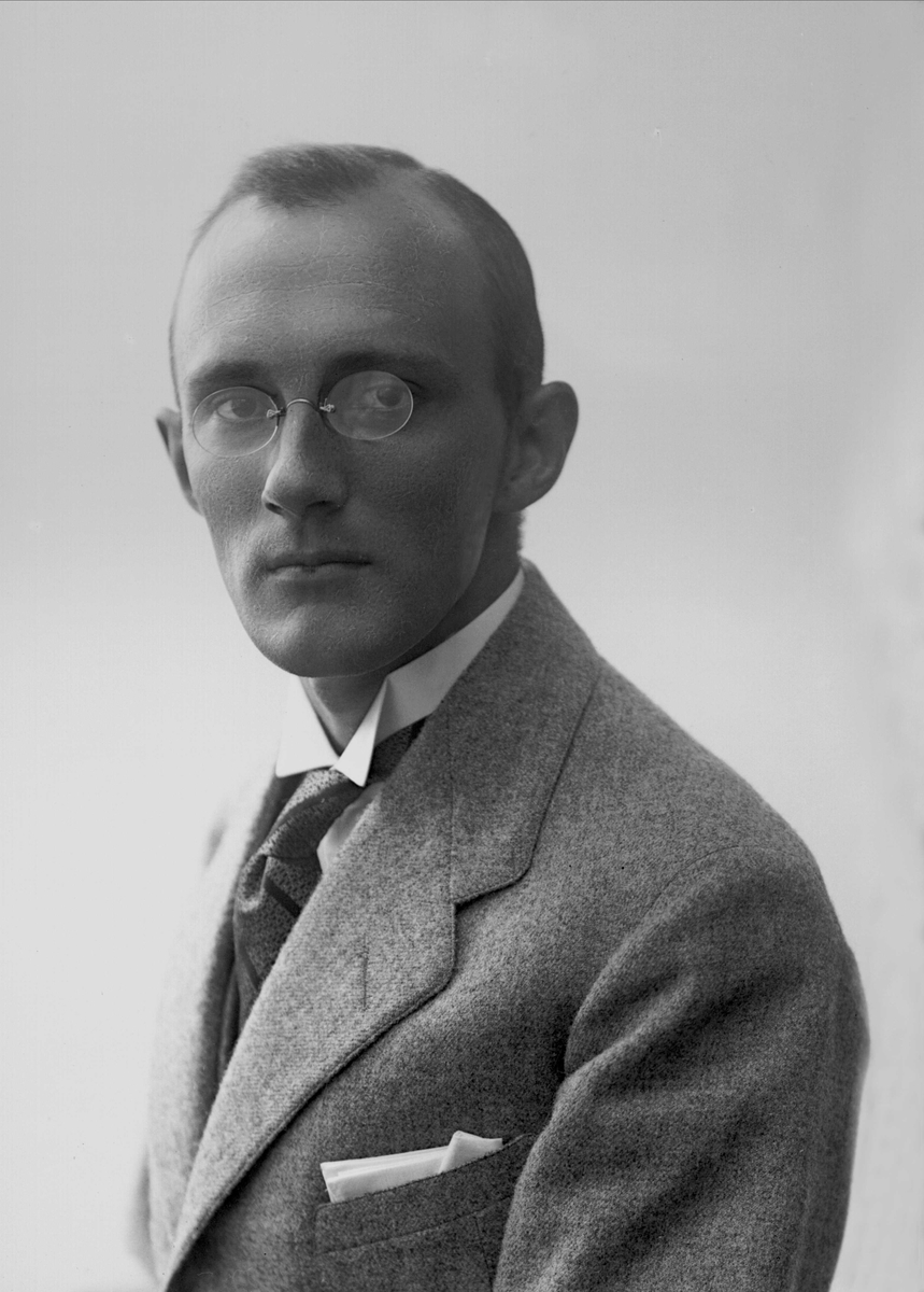 Gustav Borgen, NFB.14272