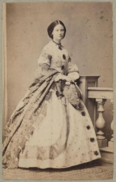 Unknown, Carte-de-visite photographs (480). Four photographs  are dry-mounted to each sheet (120).