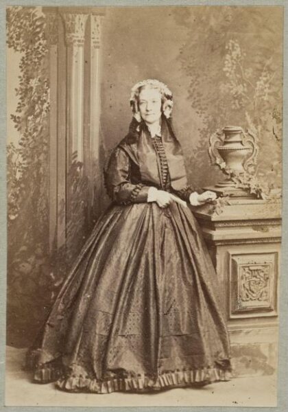 Unknown, Carte-de-visite photographs (480). Four photographs  are dry-mounted to each sheet (120).