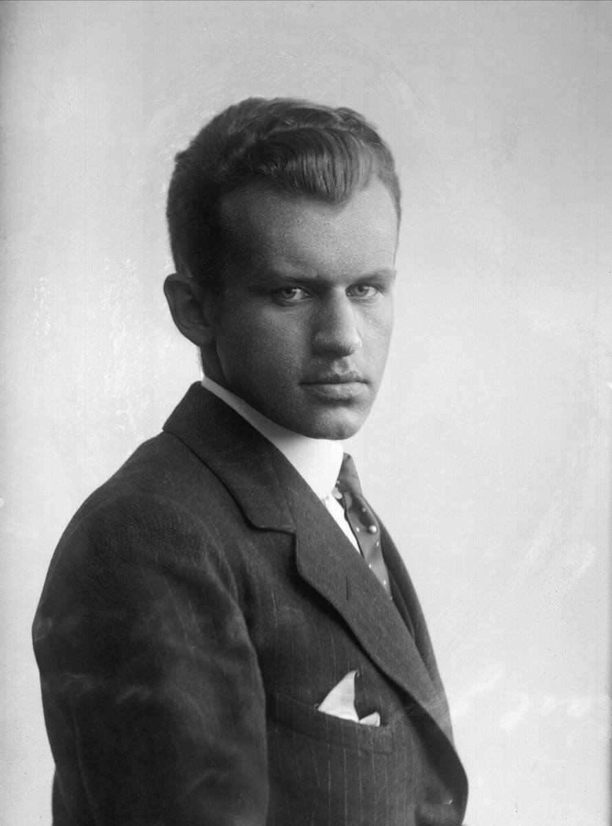 Gustav Borgen, NFB.44491