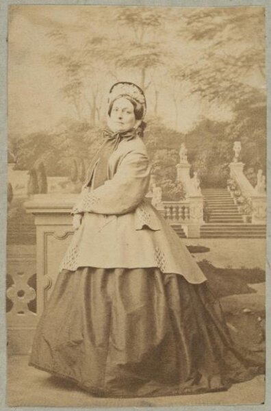 Unknown, Carte-de-visite photographs (480). Four photographs  are dry-mounted to each sheet (120).