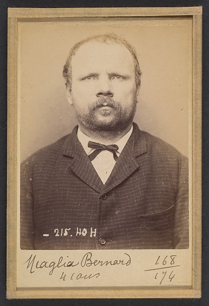 Alphonse Bertillon, Miaglia. Bernard. 41 ans, né à Giaglione (Italie). Cordonnier. Anarchiste. 9/3/94.