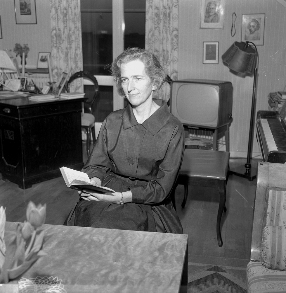 Örebro Kuriren, Margit Sahlen, kvinnopräst. 24 mars 1960