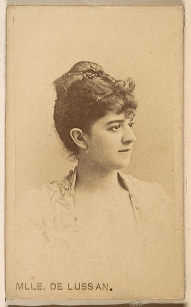 Kinney Brothers Tobacco Company, Mlle. De Lussan, from the Actresses series (N246), Type 1, issued by Kinney Brothers to promote Sporting Extra Cigarettes