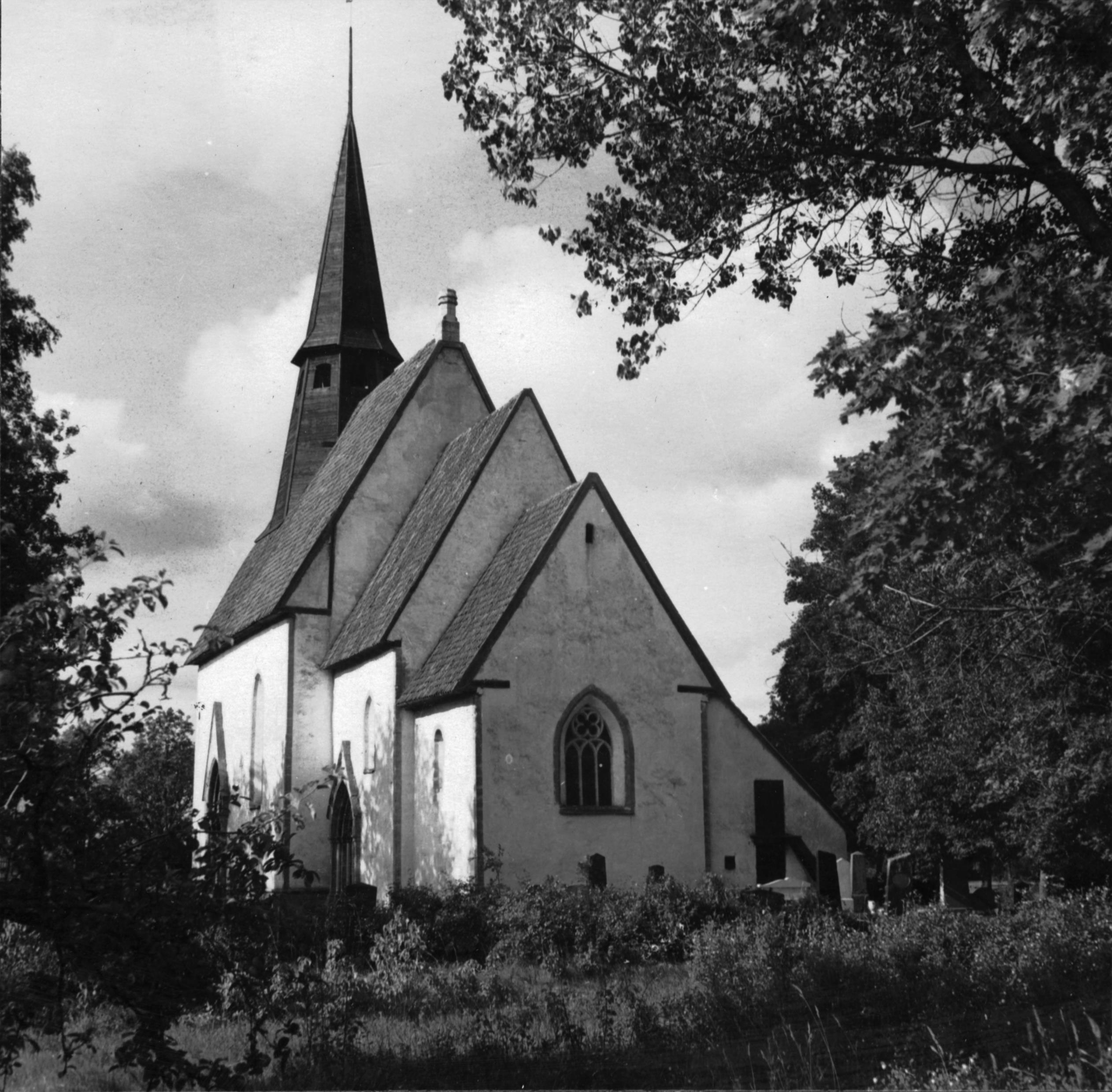 Nils Lagergren, Kräklingbo kyrka