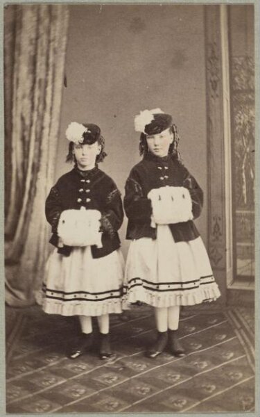 Unknown, Carte-de-visite photographs (480). Four photographs  are dry-mounted to each sheet (120).