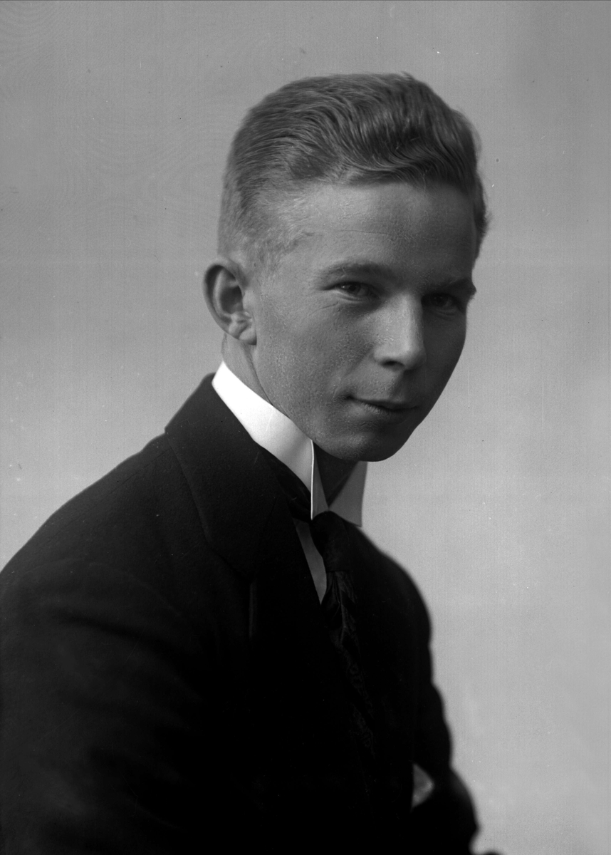 Gustav Borgen, NFB.02030