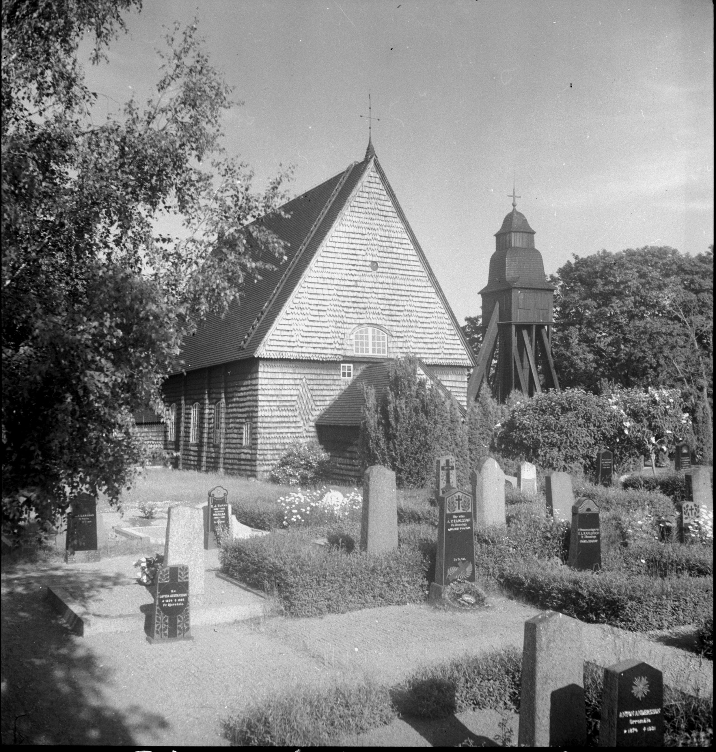 Iwar Anderson, Djursdala kyrka