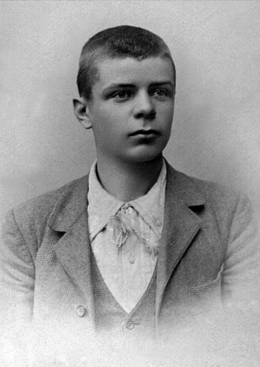 Gustav Borgen, NFB.09973