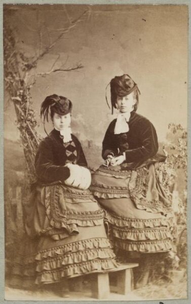 Unknown, Carte-de-visite photographs (480). Four photographs  are dry-mounted to each sheet (120).