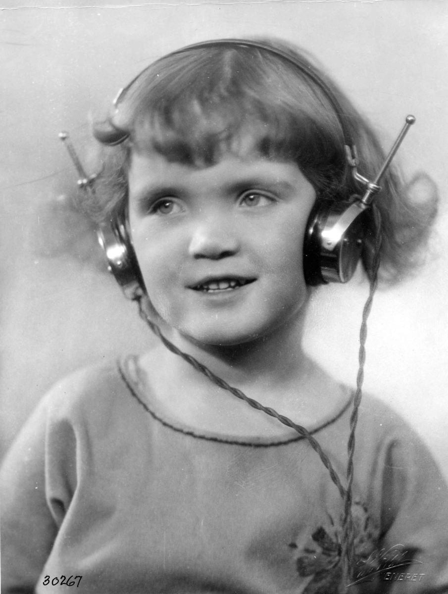 Anders Beer Wilse, Telefon